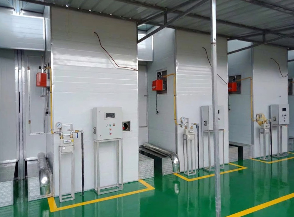 Industrial indirect fired hot air furnace designed for clean heating processes by ZR Thermal Tech